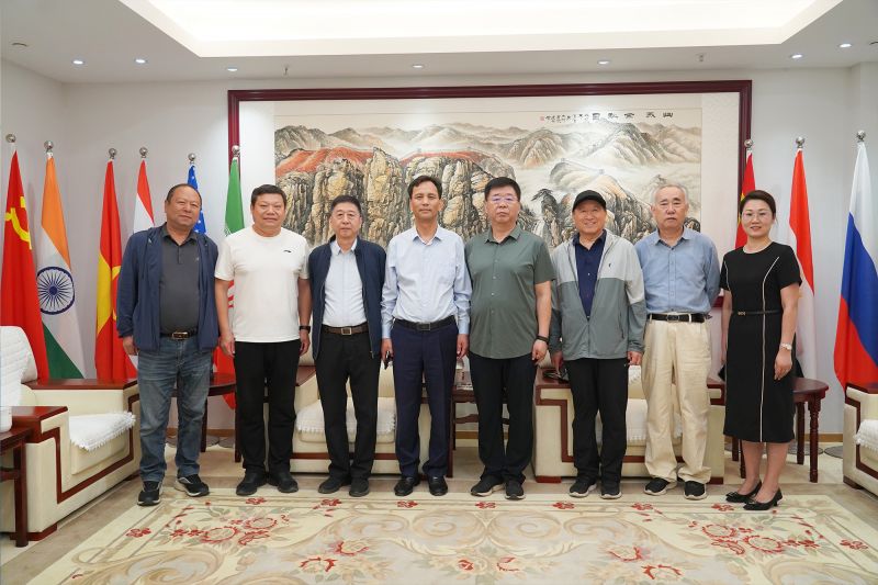 歡迎省環(huán)保產(chǎn)業(yè)協(xié)會(huì)焦飛會(huì)長(zhǎng)一行蒞臨調(diào)研！